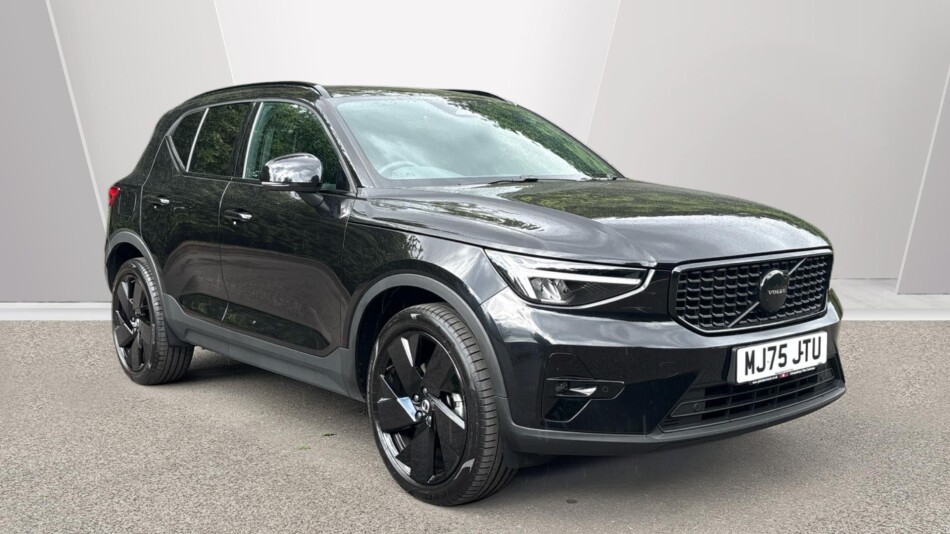 Volvo XC40 2.0 B3P Plus Black Edition 5dr Auto Petrol Estate